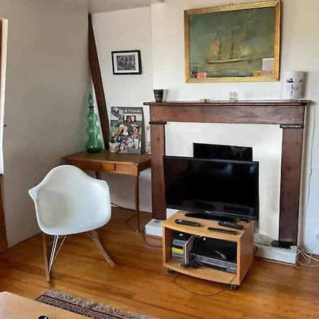 Le 112 Apartment *
